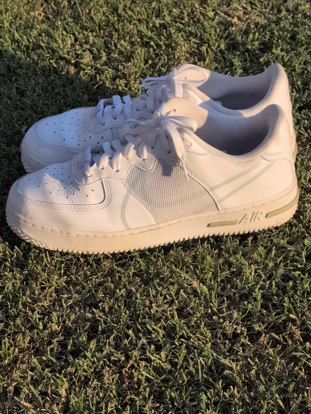Nike Men’s White Air Force 1 Sneaker Size 11